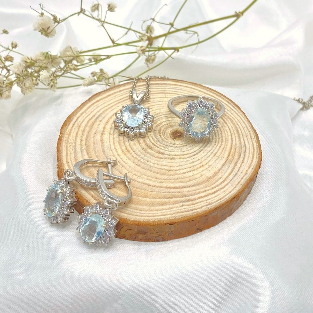 NATURAL GEMSTONE SETS - SENSATION Pakistan