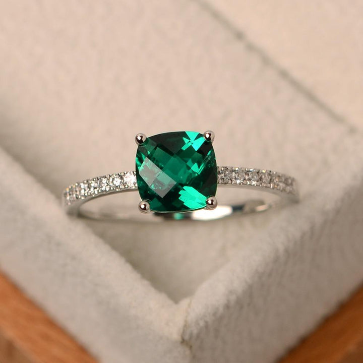 CHARLOTTE EMERALD RING - PURE SILVER - SENSATION Pakistan