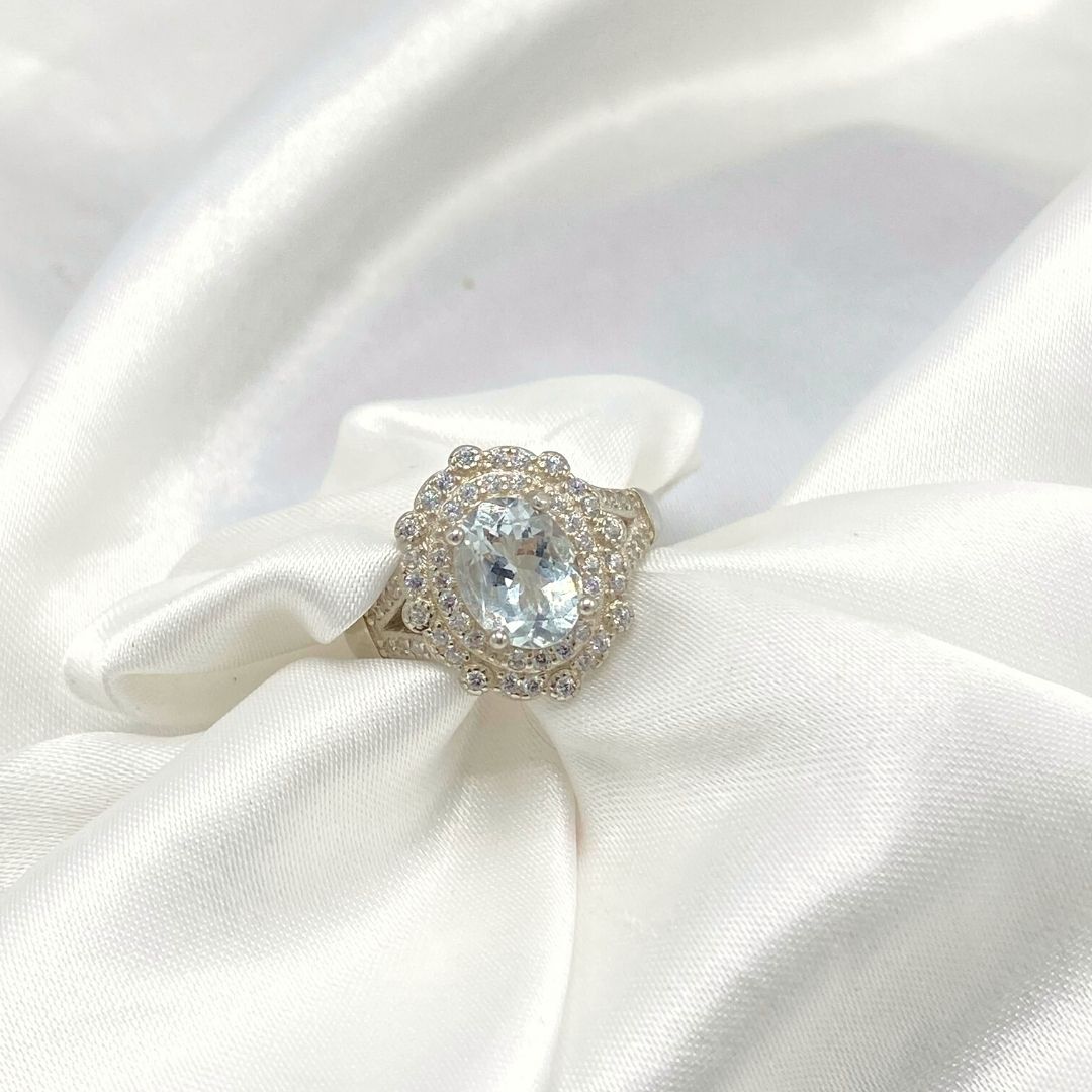 NATURAL AQUAMARINE - CELTIC CROWN - SENSATION Pakistan