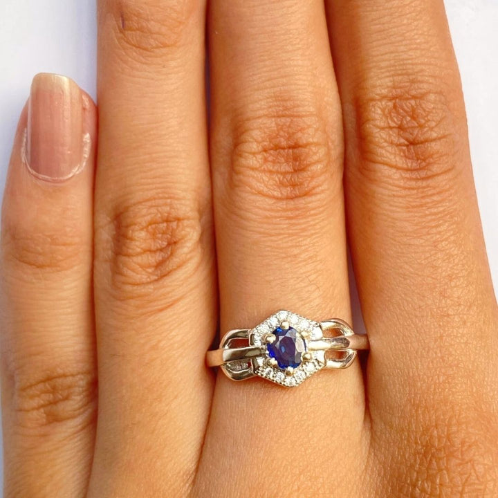 NATURAL BLUE SAPPHIRE - ROHUMBUS - SENSATION Pakistan