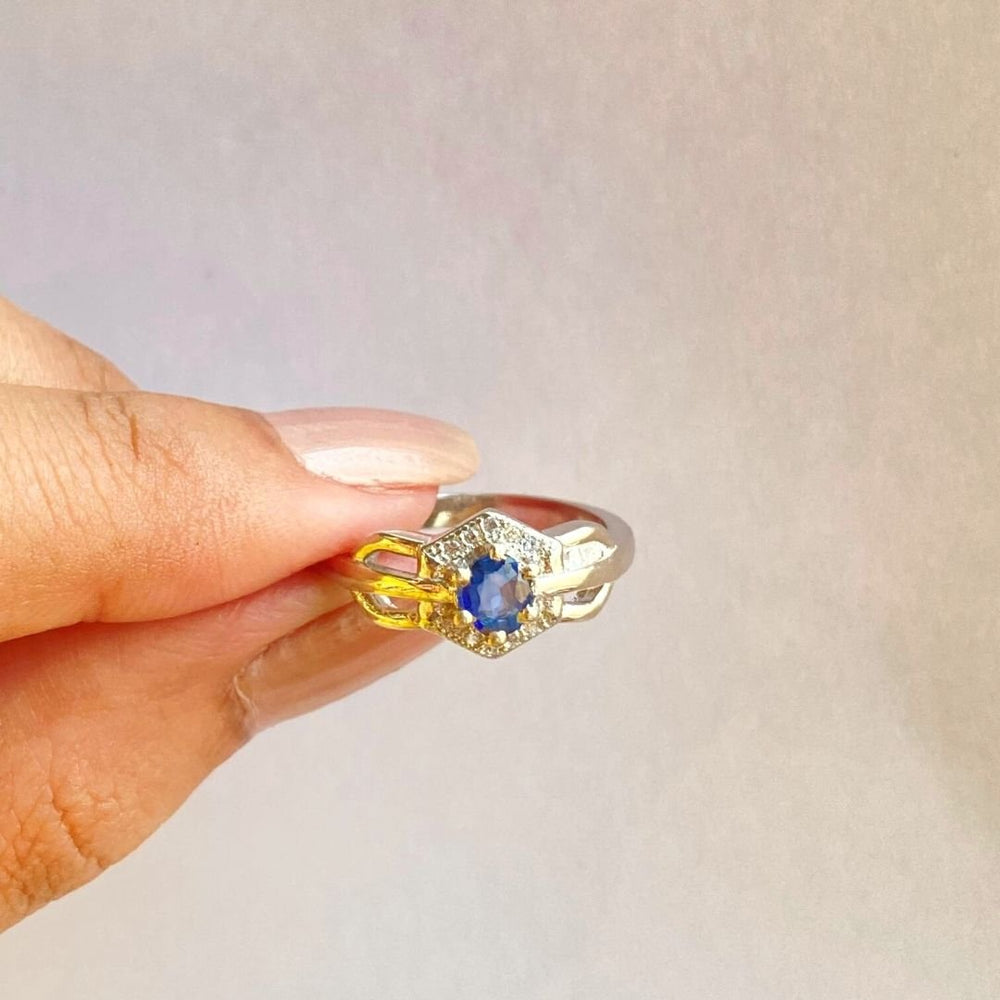 NATURAL BLUE SAPPHIRE - ROHUMBUS - SENSATION Pakistan