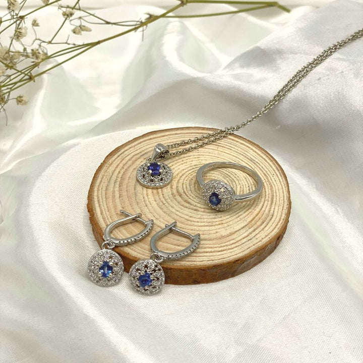 NATURAL BLUE SAPPHIRE SET - PURE SILVER - SENSATION Pakistan