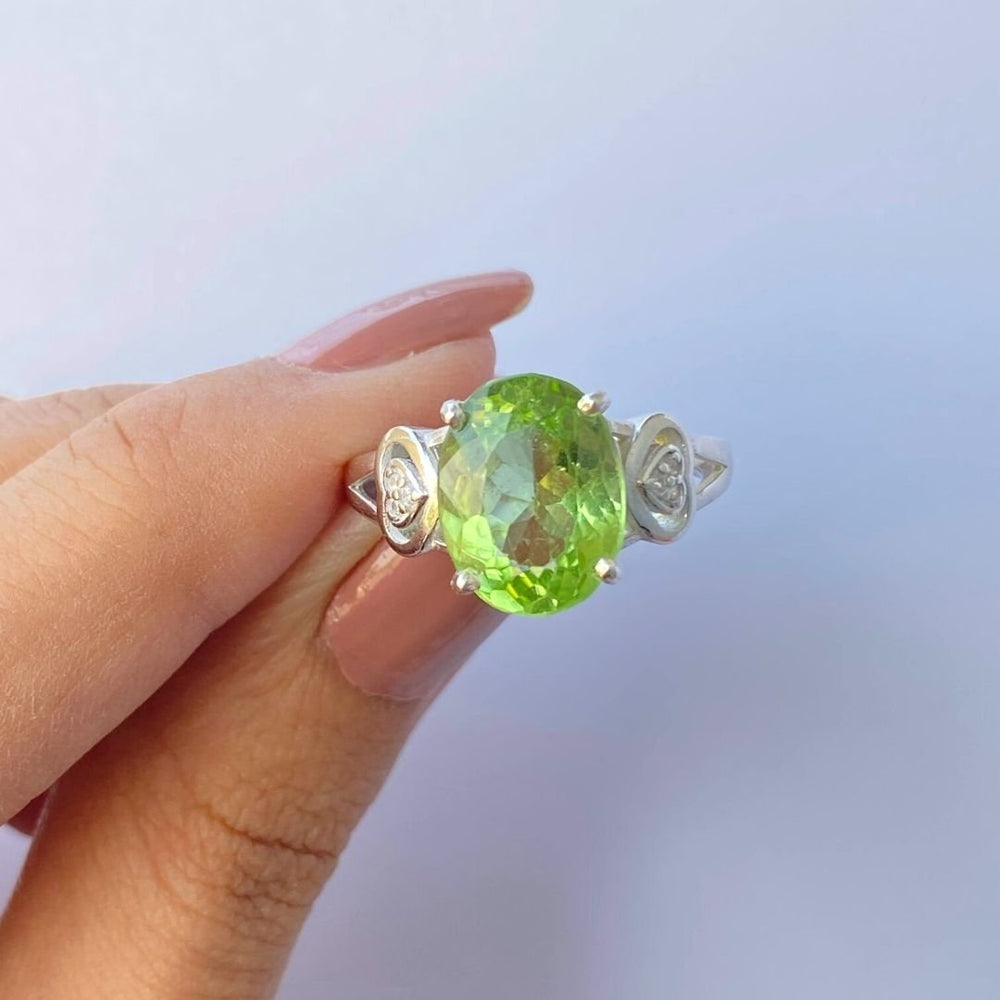 NATURAL PERIDOT - OPERA - SENSATION Pakistan