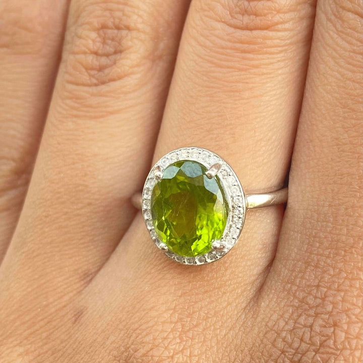 NATURAL PERIDOT - VIVIANA - SENSATION Pakistan