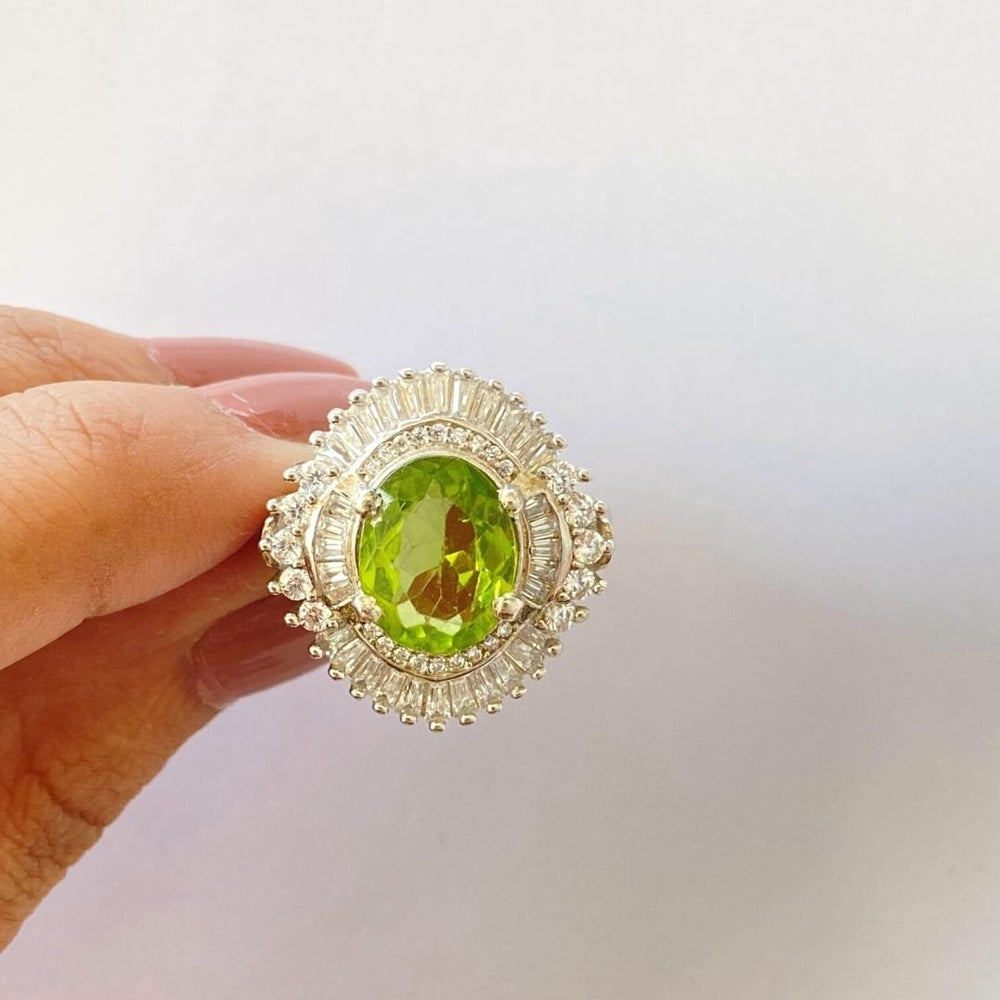NATURAL PERIDOT - WAVERLY - SENSATION Pakistan