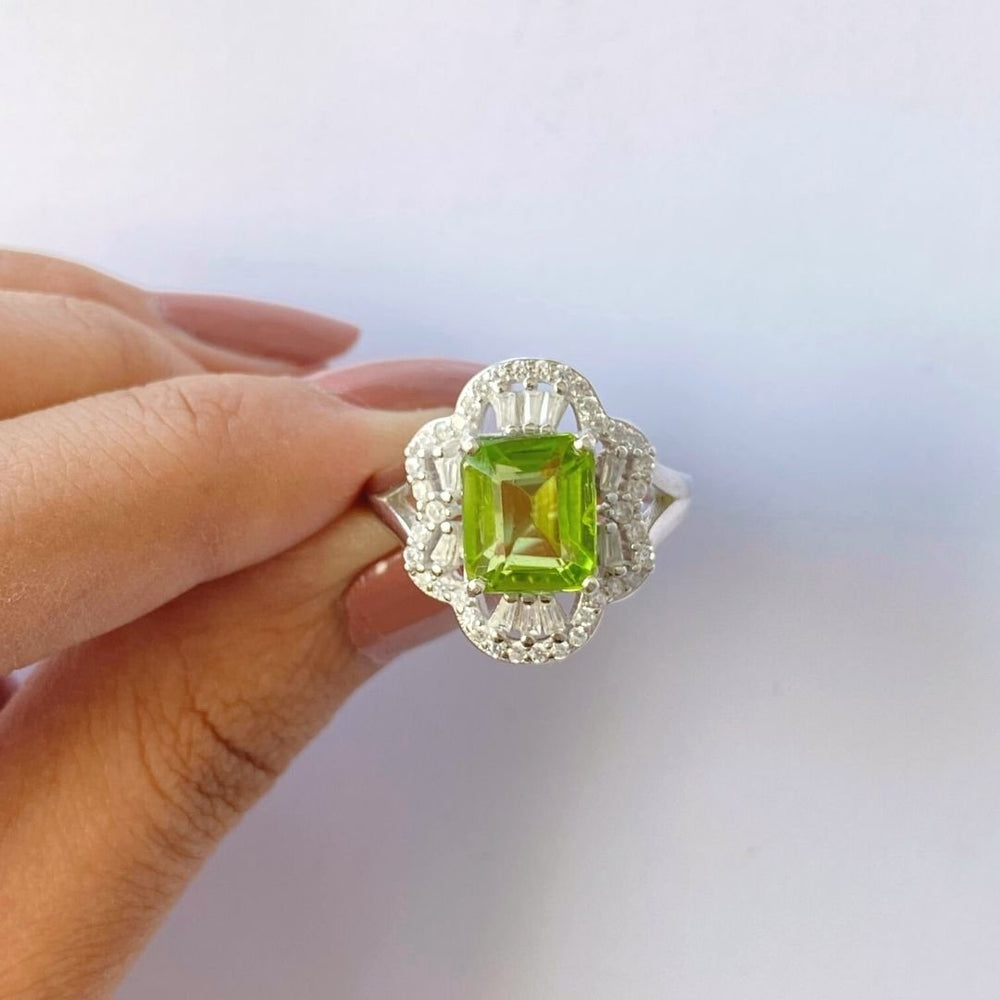 NATURAL PERIDOT - WILLOW - SENSATION Pakistan