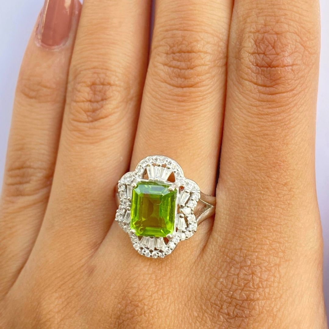 NATURAL PERIDOT - WILLOW - SENSATION Pakistan