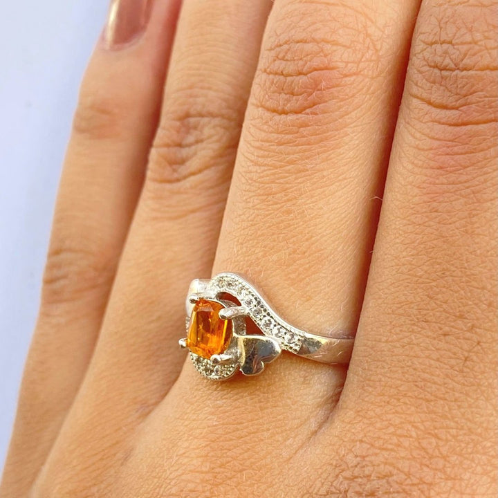 NATURAL YELLOW SAPPHIRE - BLOOMING HEART - SENSATION Pakistan